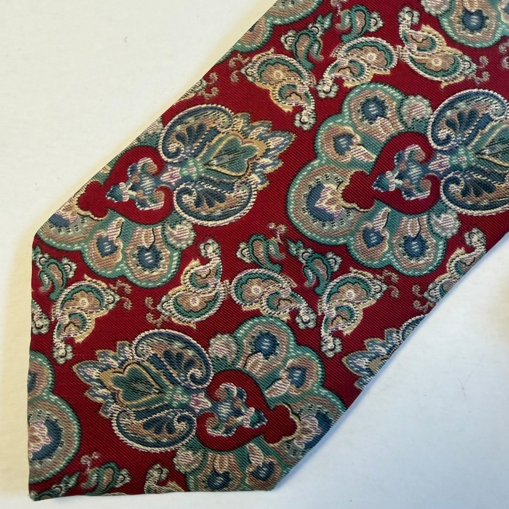 VTG Christian Dior Monsieur Tie Red Blue Paisley Silk USA Made Luxury